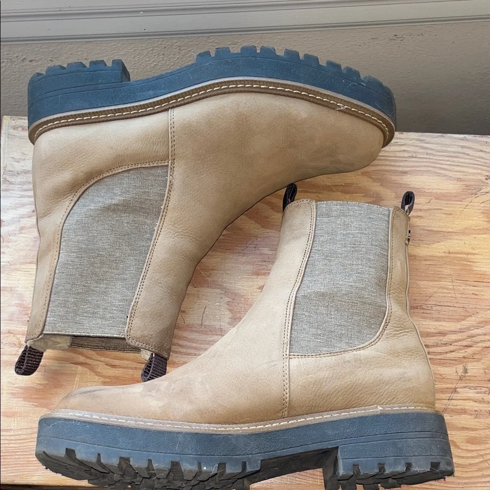 Sam Edelman Tan Chelsea Boots Chunky Black‎ Sole Detail 9